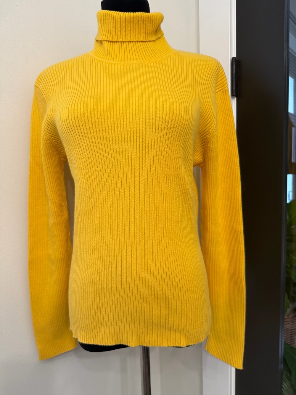 Lauren Ralph Lauren Yellow Ribbed Turtleneck Sweater Size Large